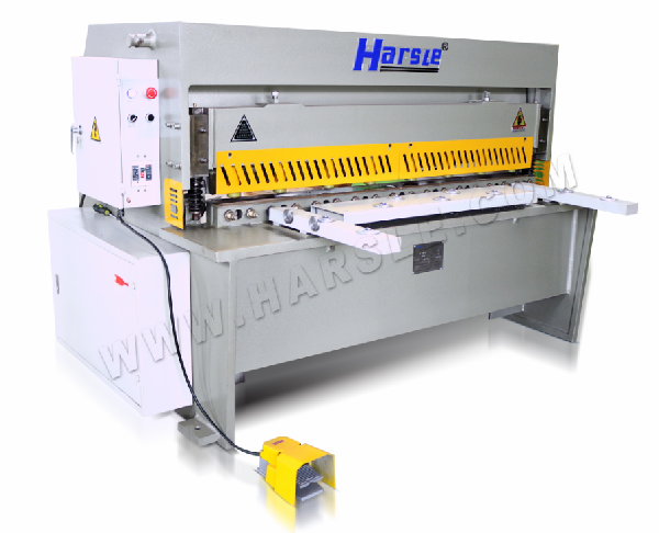 Machine de cisaillement hydraulique