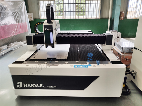 machine de découpe laser