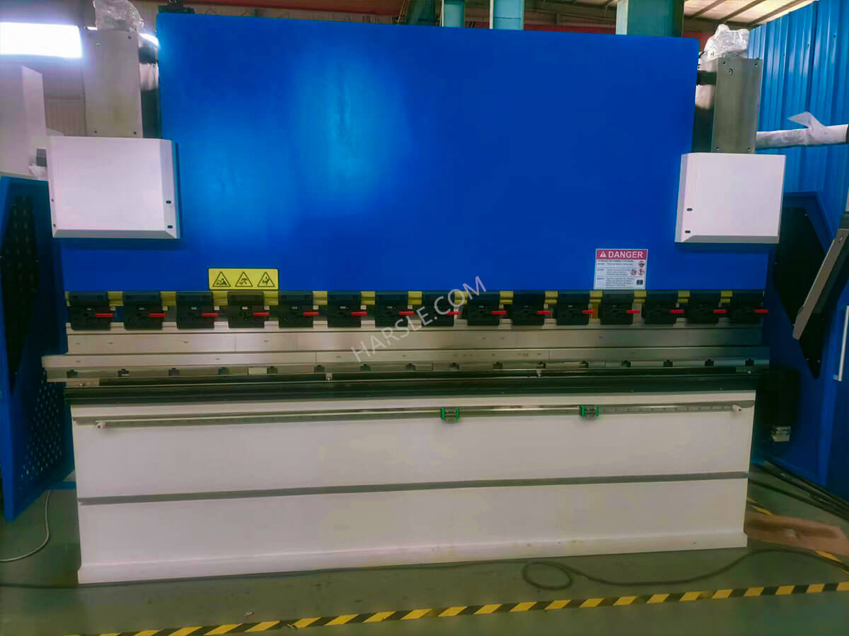 WE67K-100T3200 CNC Press Brake (2)