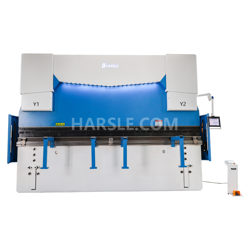 Presse plieuse WE67K-600T6000 avec DELEM DA58T