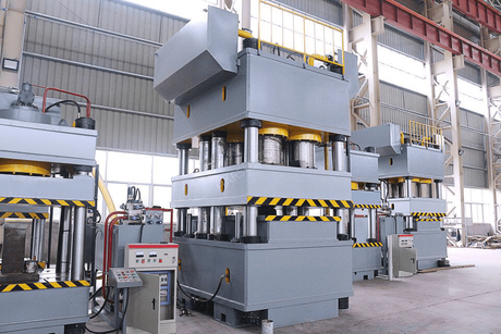 TECHNICAL SPECIFICATION FOR 2000T HYDRAULIC PRESS (1).png